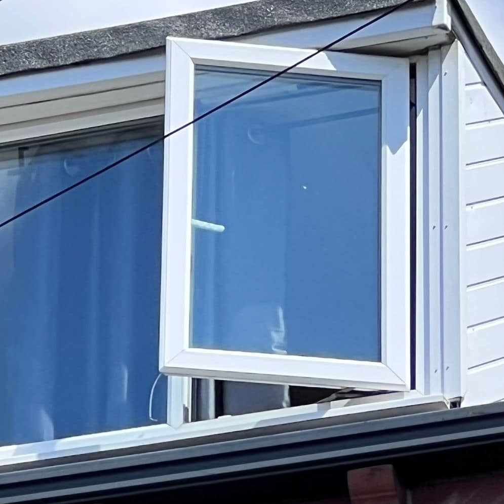 UPVC window hinges replaced